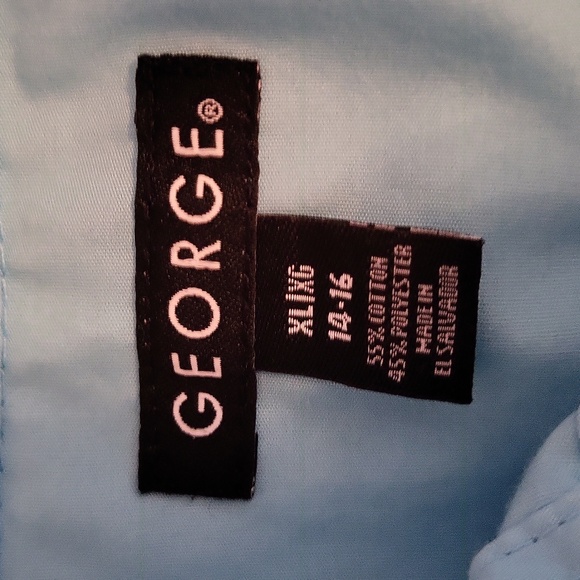 6 Misc. Boys Dress Shirts - Picture 8 of 13